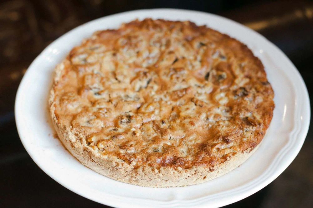 Low-Carb Pecan Pie with Almond Flour Crust