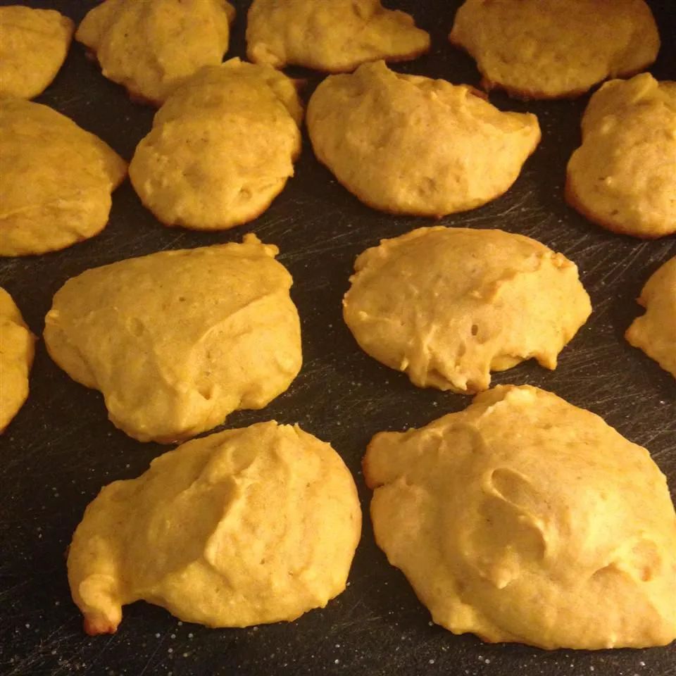 Soft Pumpkin Cookies