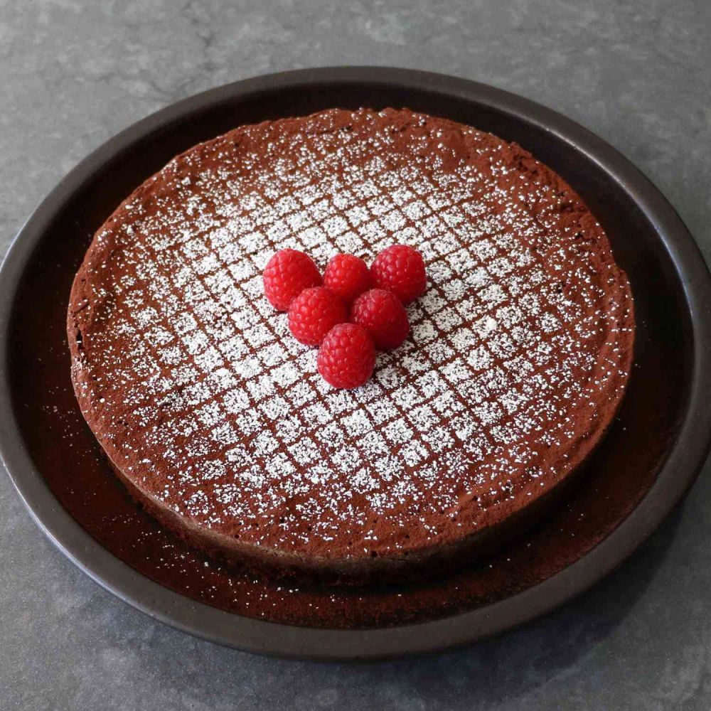 Torta Caprese (Italian Flourless Chocolate Torte)