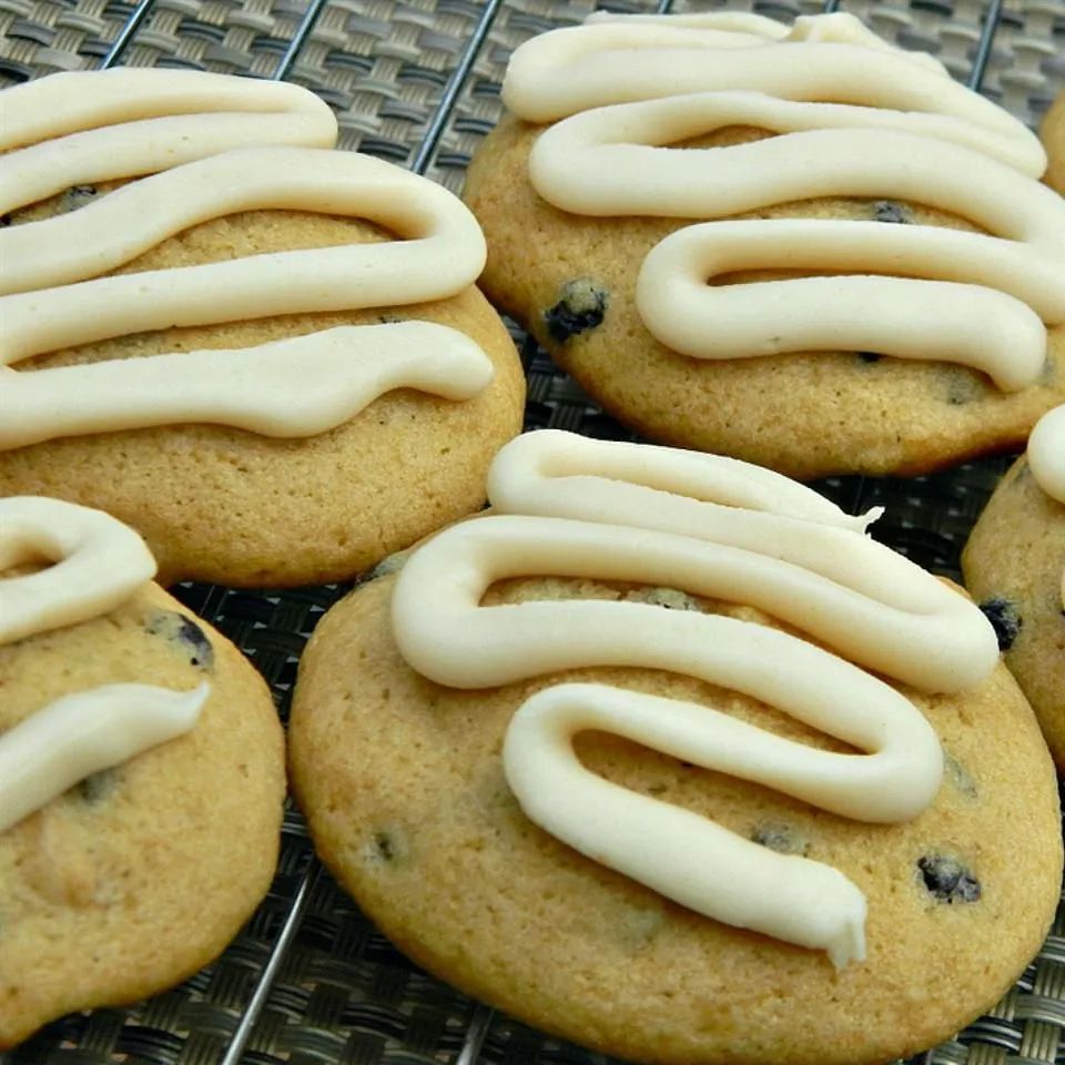 Currant Nut Drop Cookies