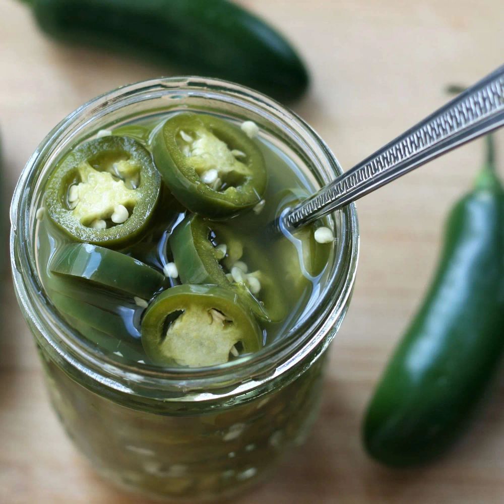 Easy Pickled Jalapeno Peppers