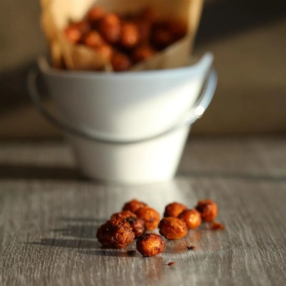 Nacho-Flavored Roasted Chickpeas