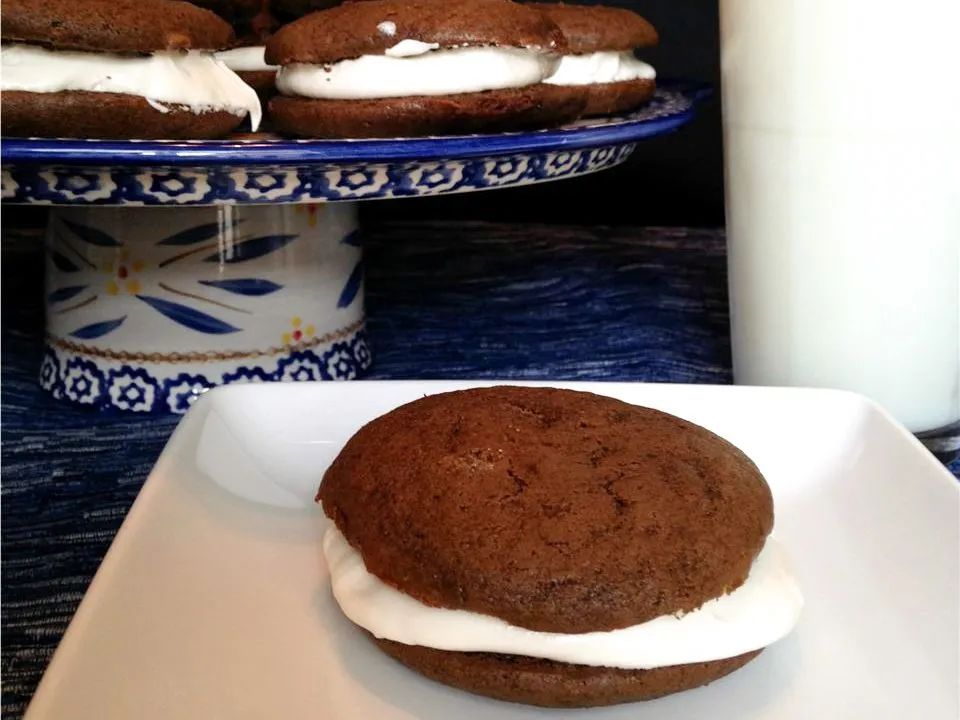 World's Best Maine Whoopie Pies - Ayuh