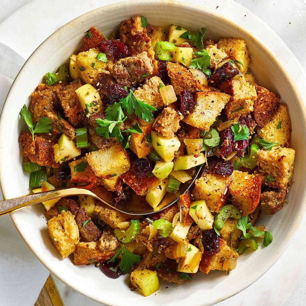 Awesome Sausage, Apple, and Cranberry Stuffing