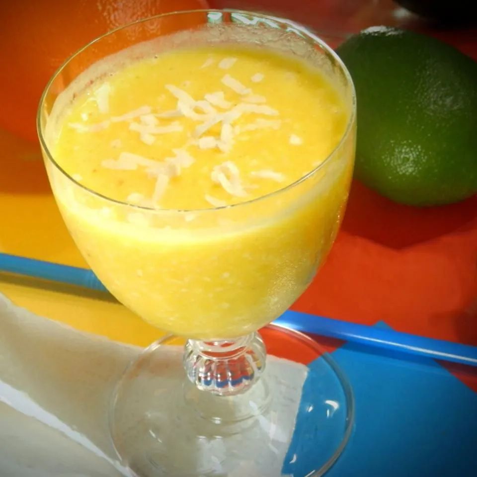 Tropical Sunshine Smoothie