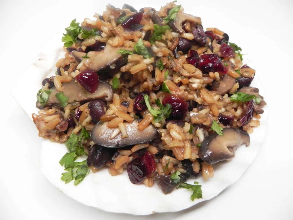 Brown and Wild Rice Medley with Black Beans