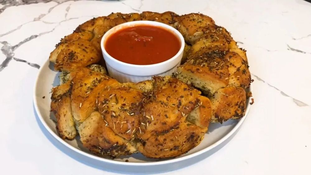 Garlic and Herb Pull Apart Bread