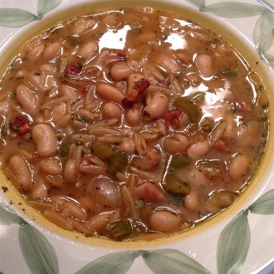 Italian White Bean and Pancetta Soup