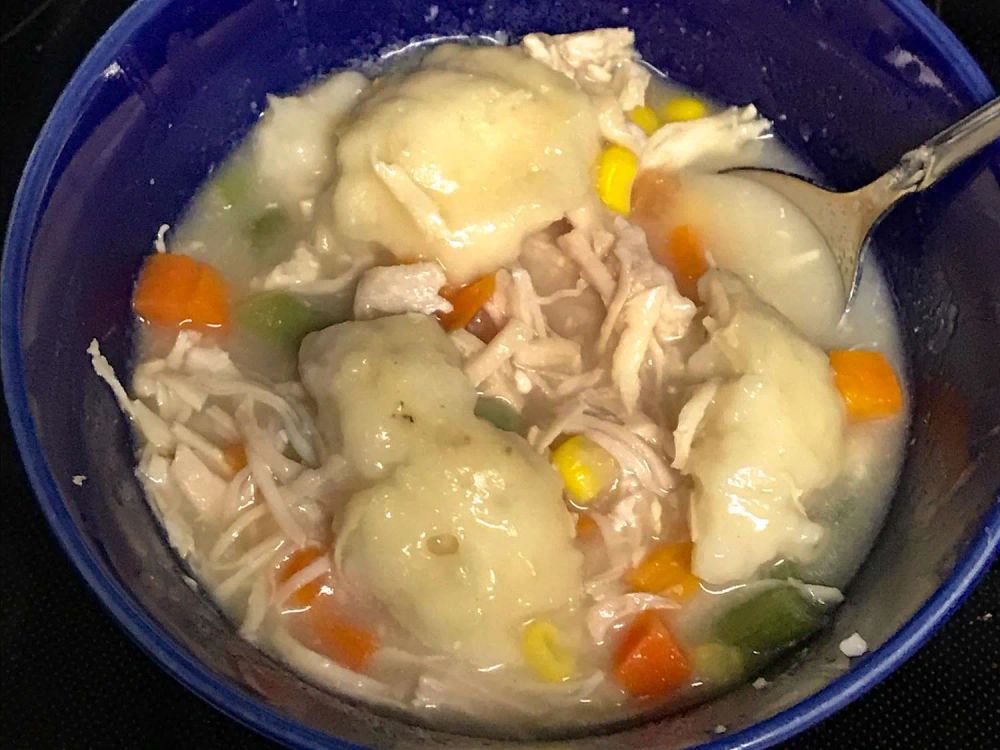 Quick and Super Easy Chicken and Dumplings