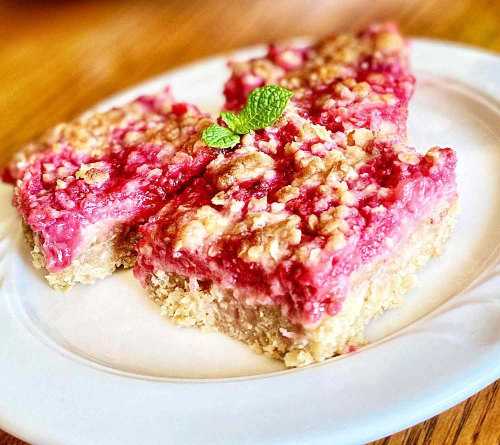 Lemon-Raspberry Oatmeal Crumb Bars