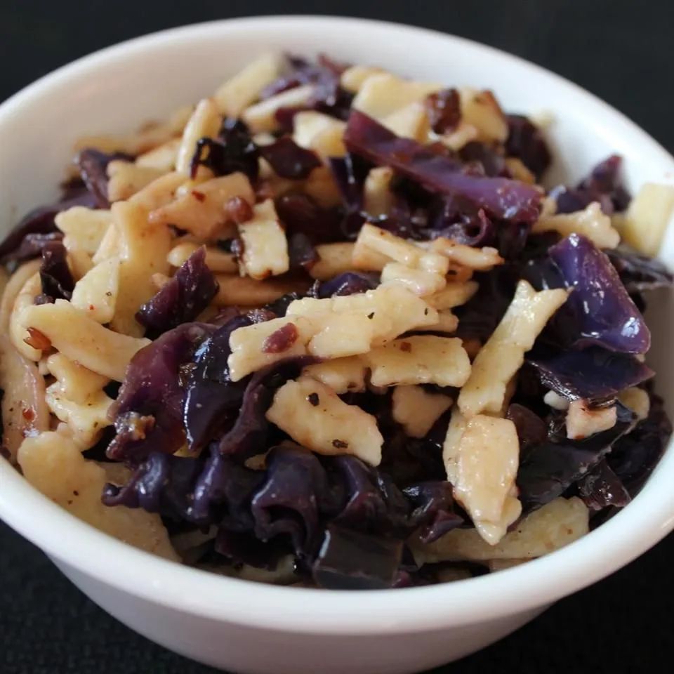 Butter Garlic Cabbage and Kluski Noodles