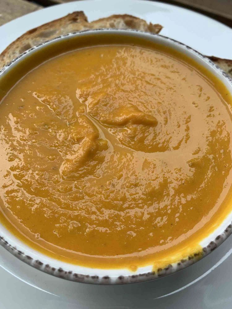 Creamy Pumpkin Soup with Canned Pumpkin Puree