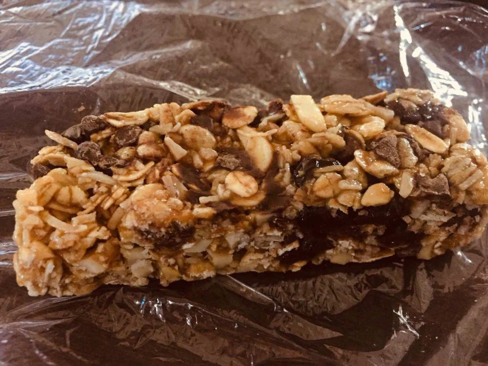 Chocolate-Cherry-Coconut Granola Bars