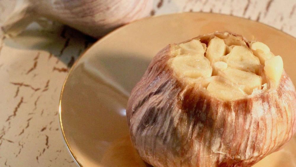 Instant Pot Roasted Garlic