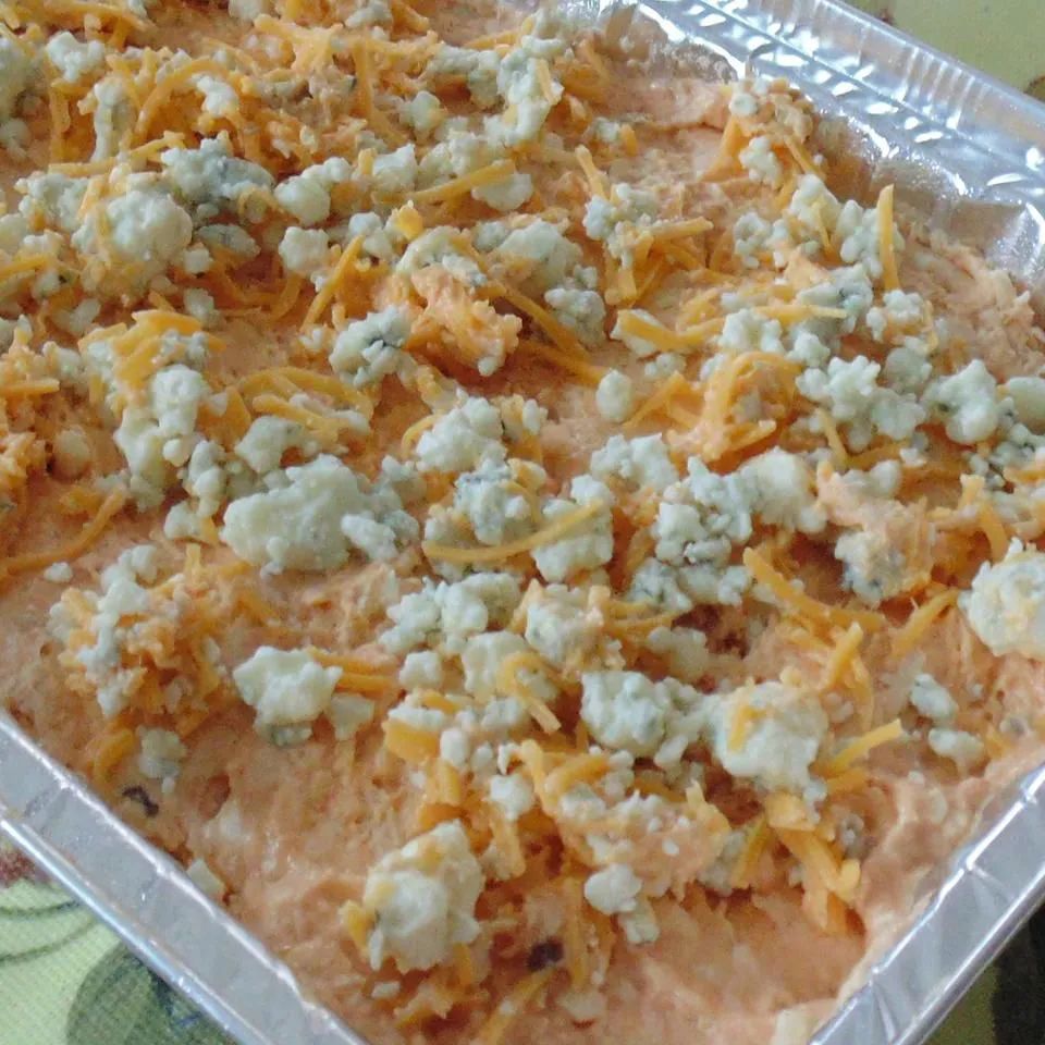 Easy Buffalo Chicken Dip