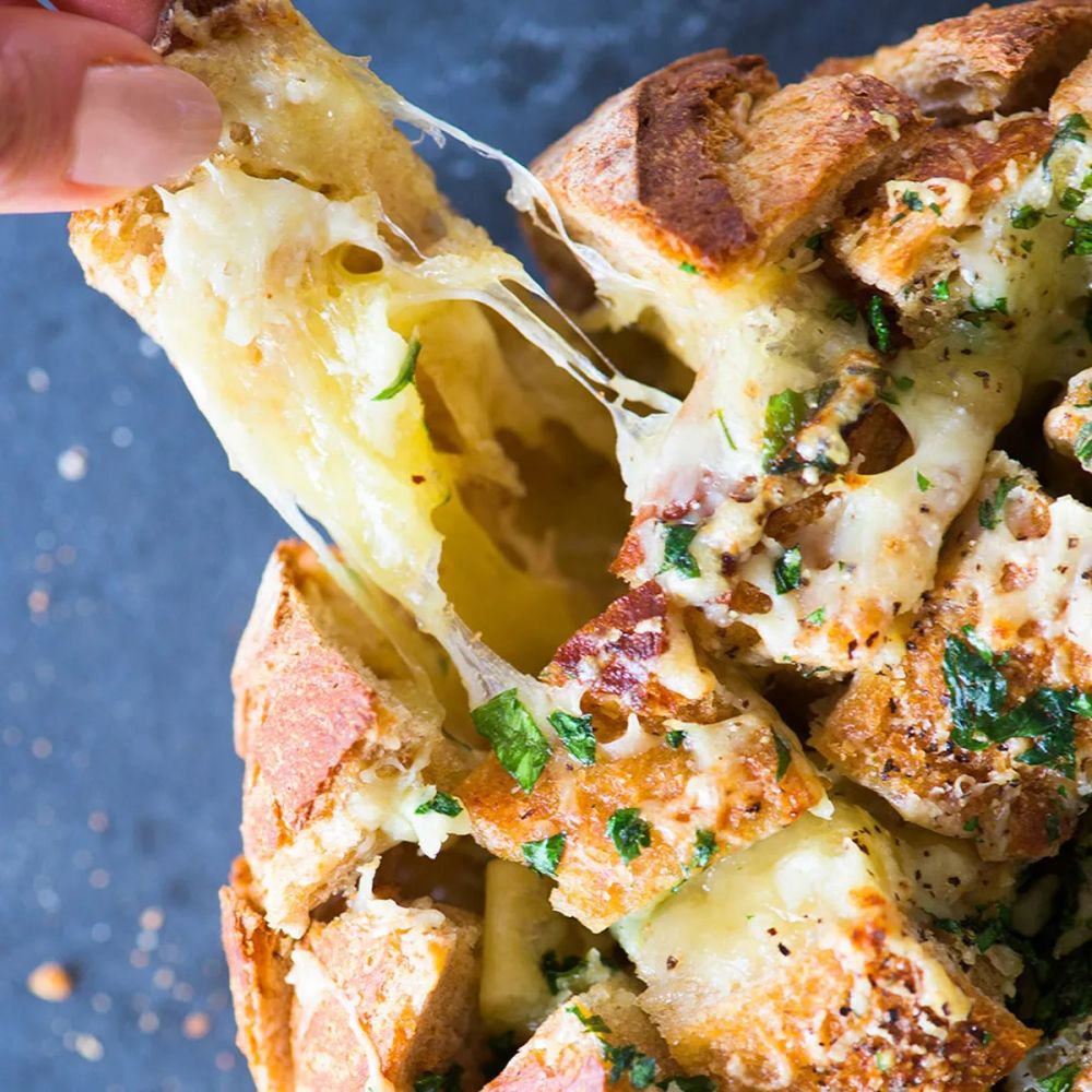 Cheesy French Pull-Apart Bread