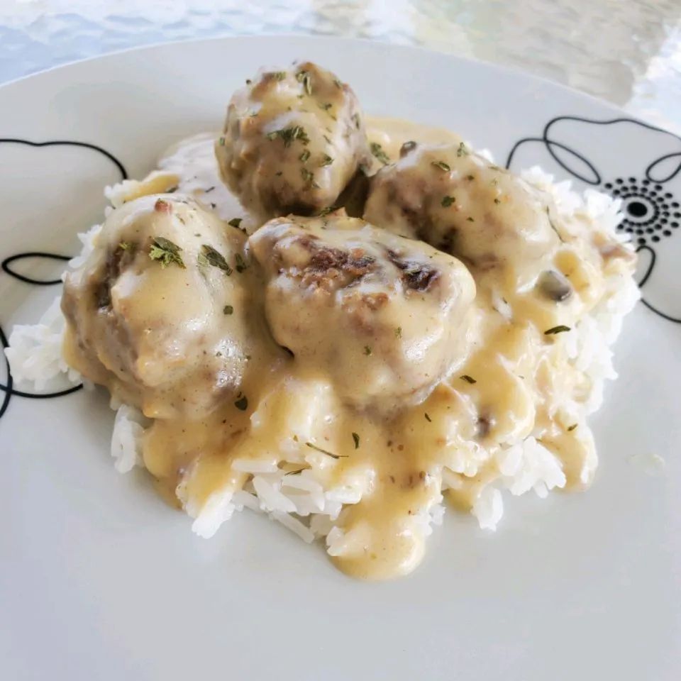 Swedish Meatballs with Cream of Mushroom Soup