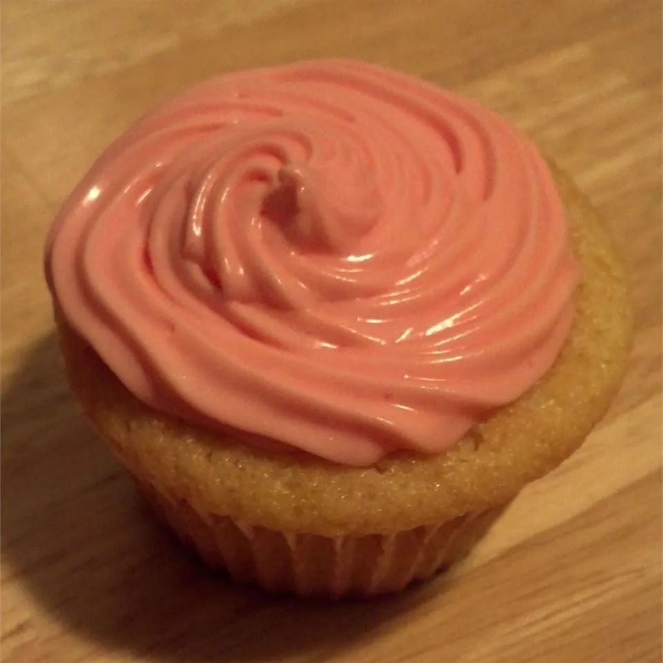 White Chocolate Chip Cupcakes