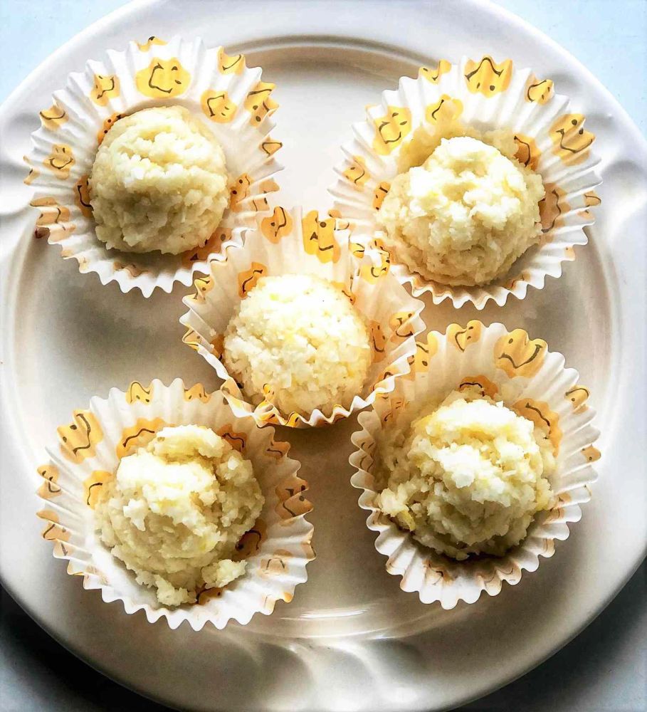 Vegan Keto Lemon Fat Bombs