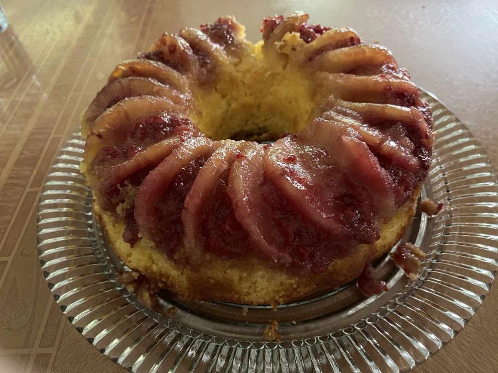 Pineapple Upside-Down Bundt Cake