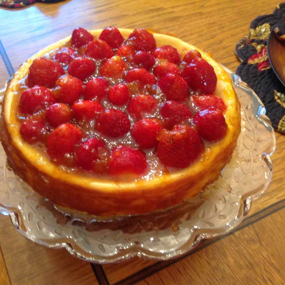 Bookbinder's Fabulous Cheesecake