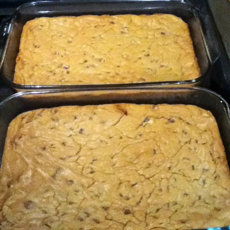 Cookie Bar Blondies for a Crowd