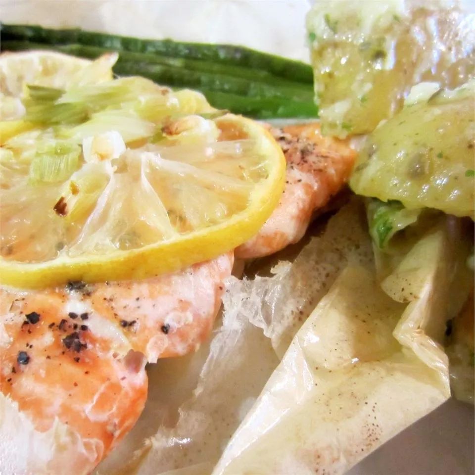 Carly's Salmon En Papillote (In Paper)