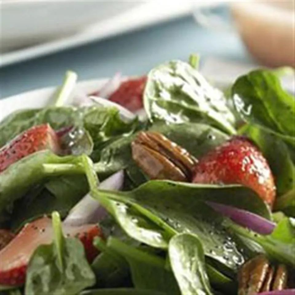 Berry Spinach Salad