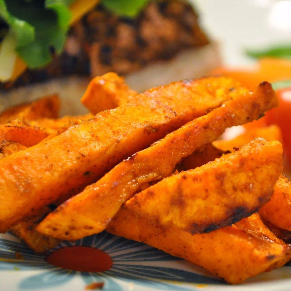 Spicy Baked Sweet Potato Fries