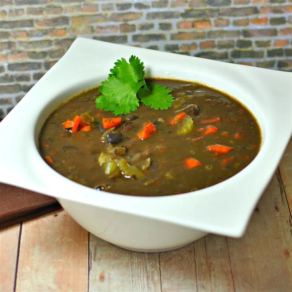 Easy and Quick Black Bean Soup