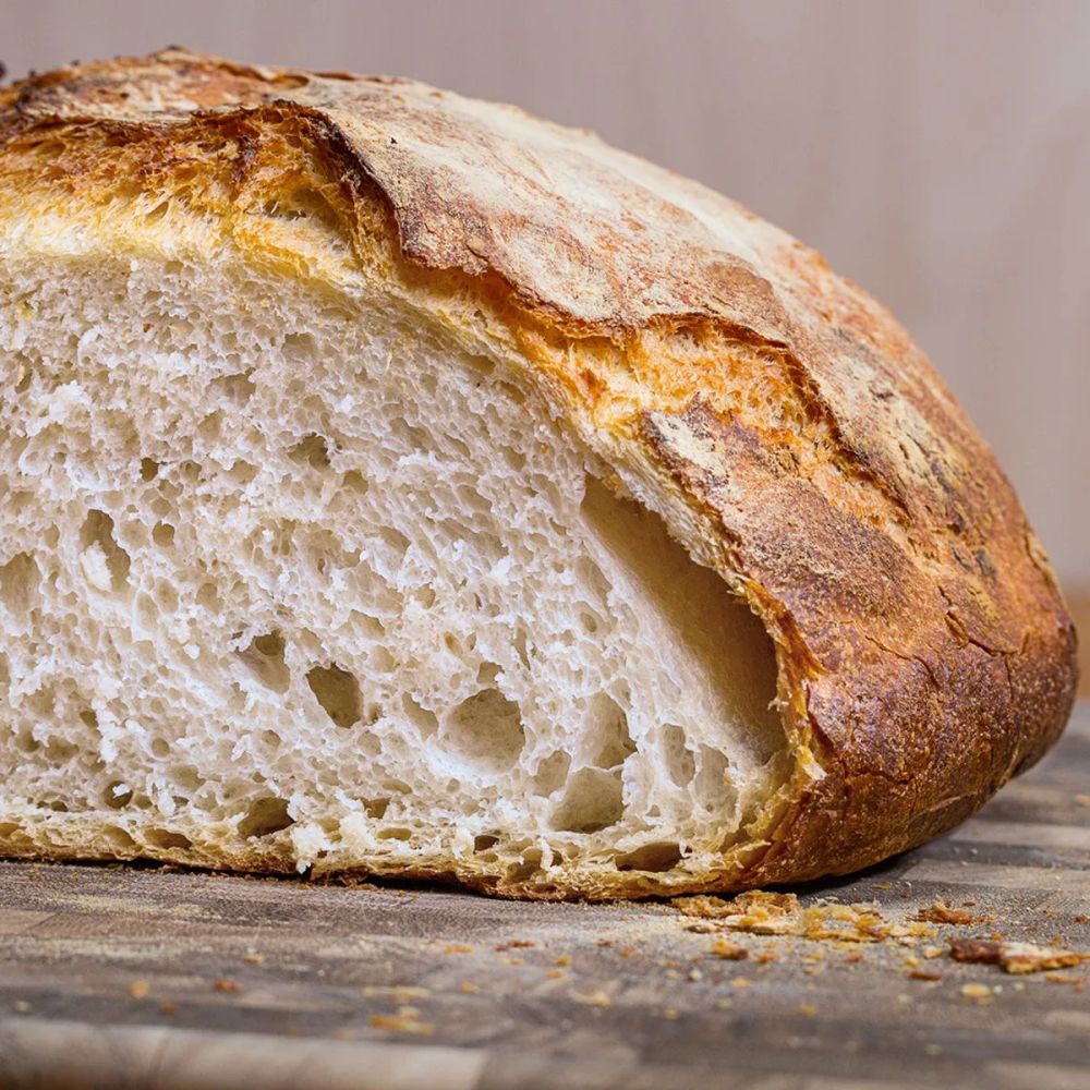 Homemade Dutch Oven Bread