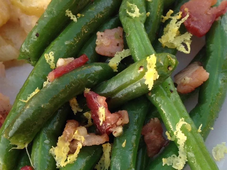 Bacon-Garlic Green Beans