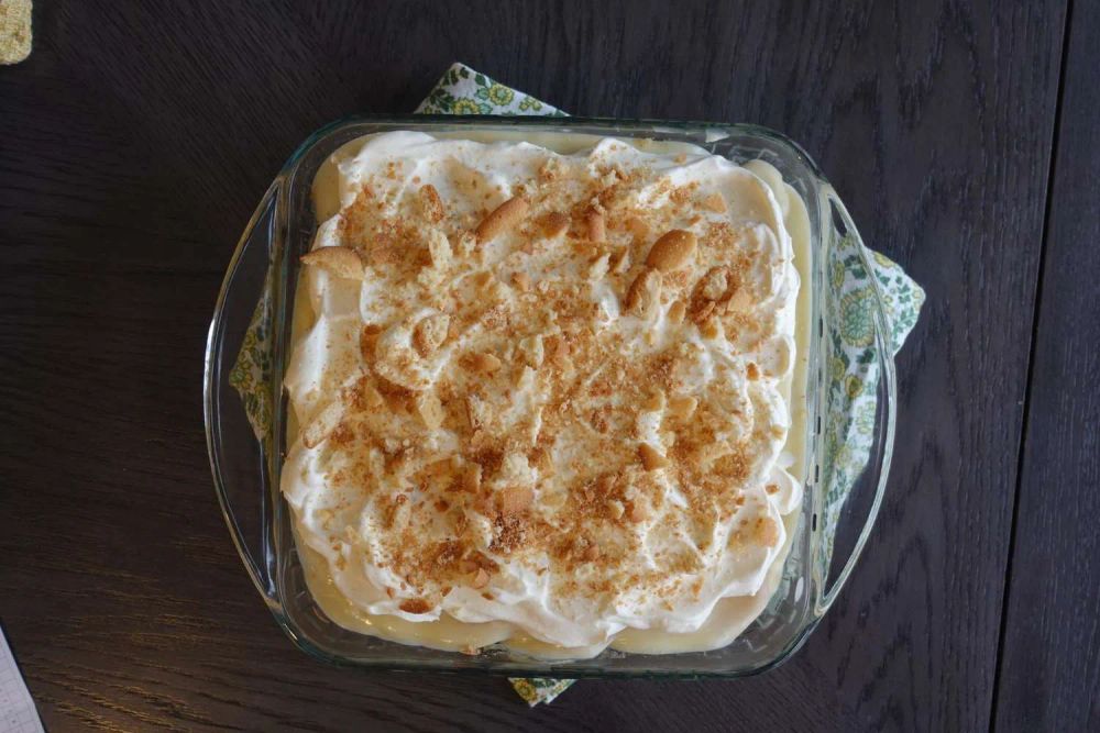 Homemade Banana Pudding with Whipped Cream Topping