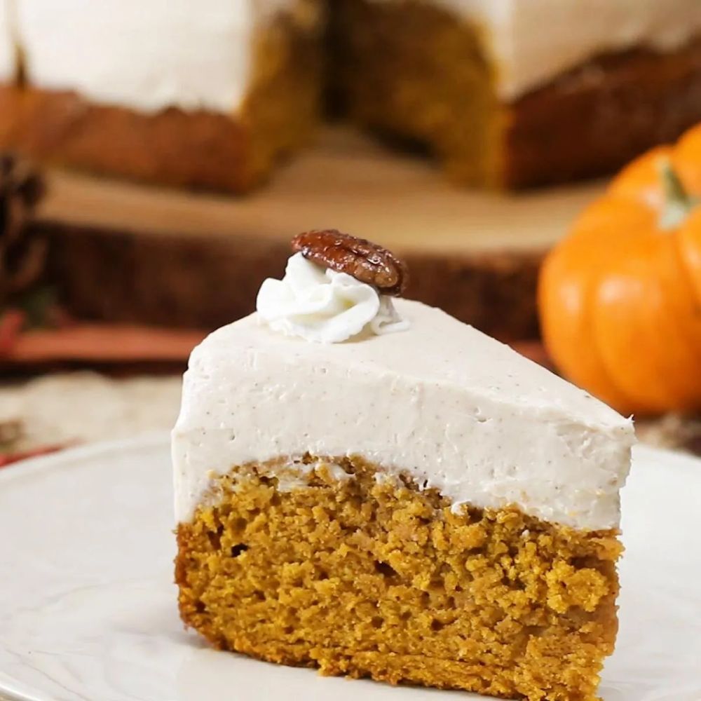 Pumpkin Bread-Bottom Cheesecake