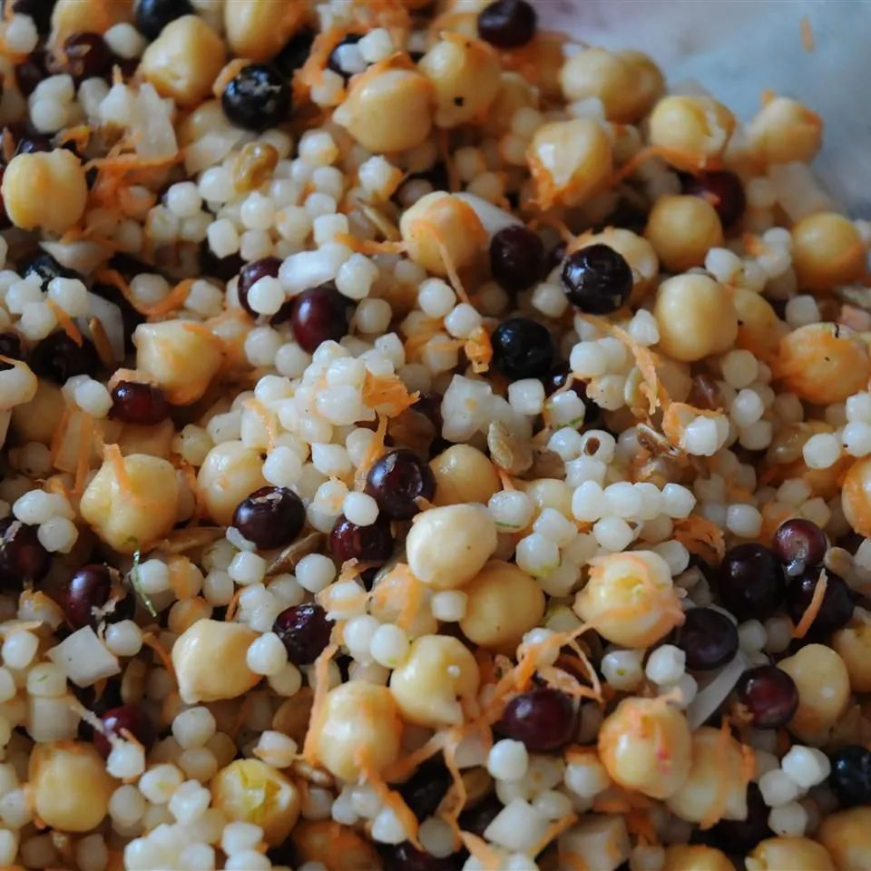 Lemony Quinoa with Chickpeas and Huckleberries