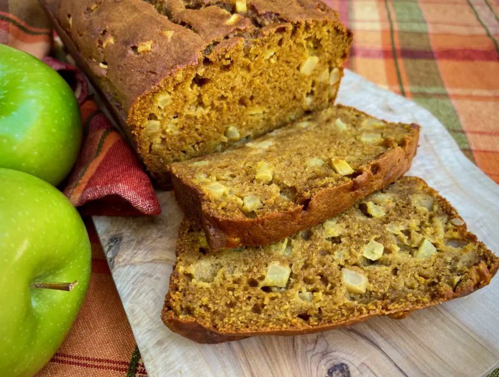 Pumpkin-Apple Bread