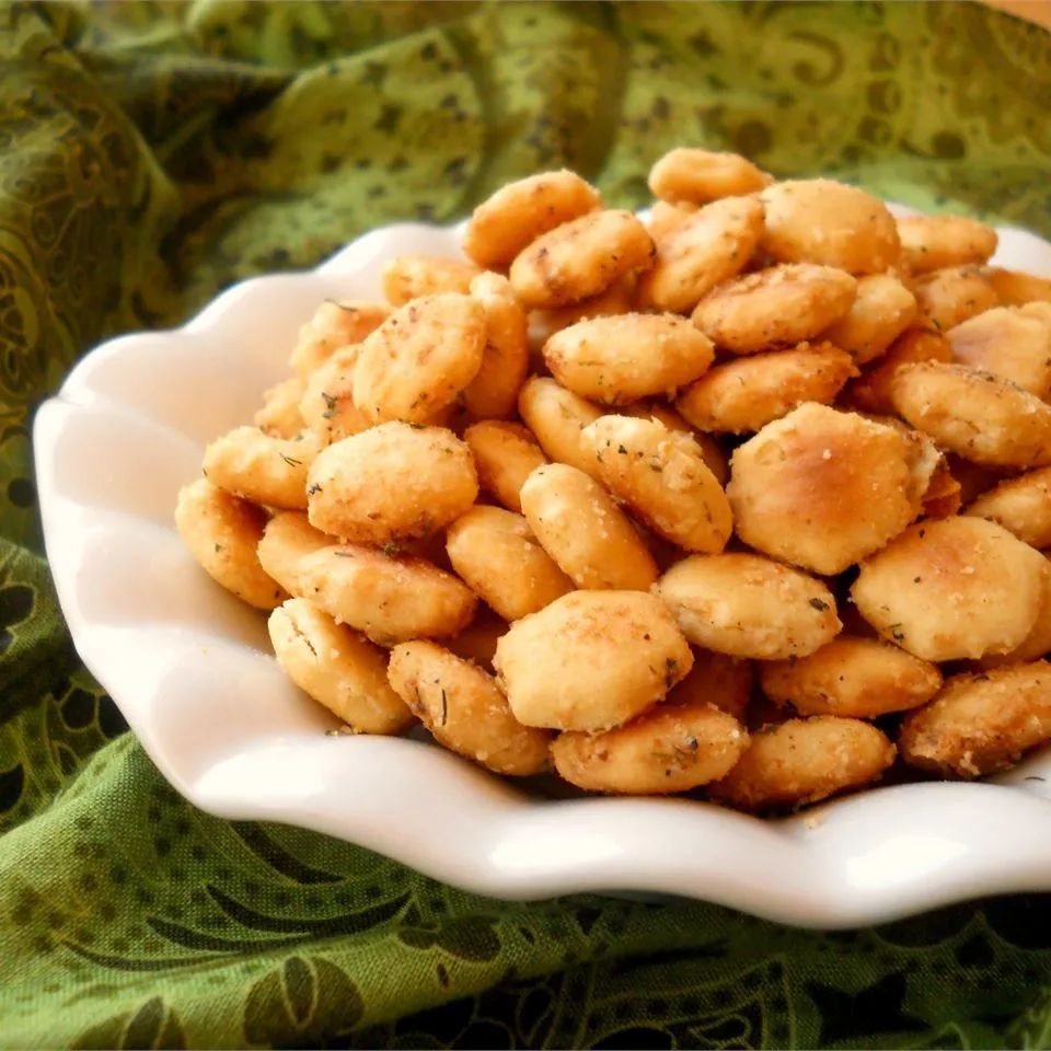 Tasty Seasoned Oyster Crackers