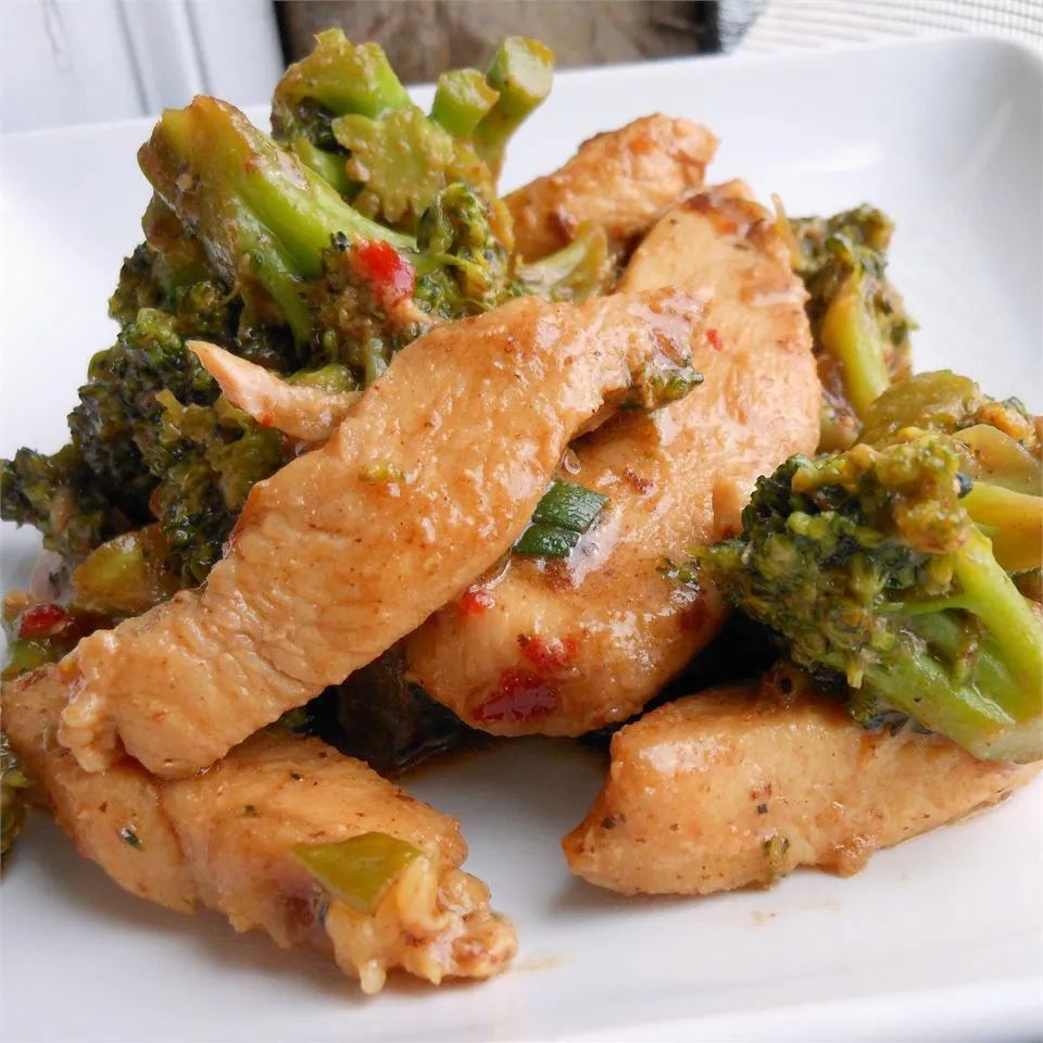 Stir-Fry Chicken and Broccoli