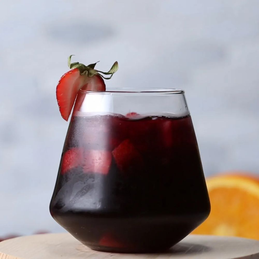 Sangria: The Blush Andréa