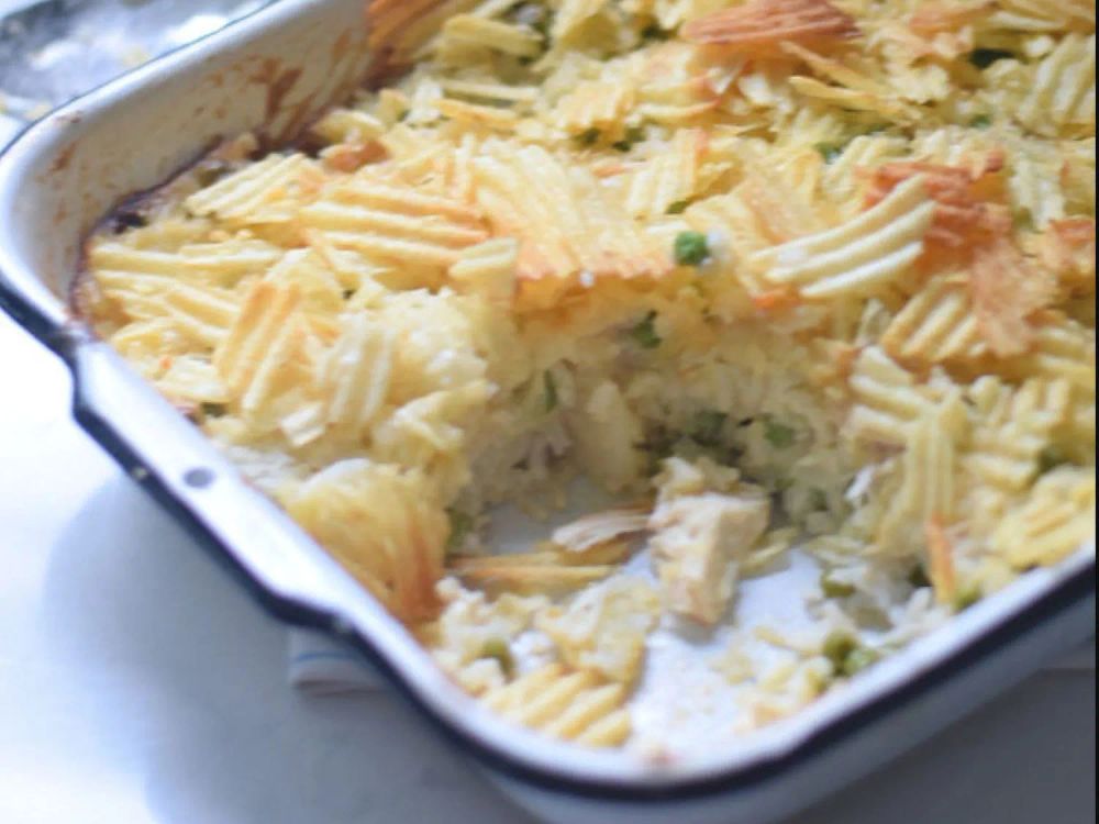 Chicken and Rice Casserole with Potato Chip Topping