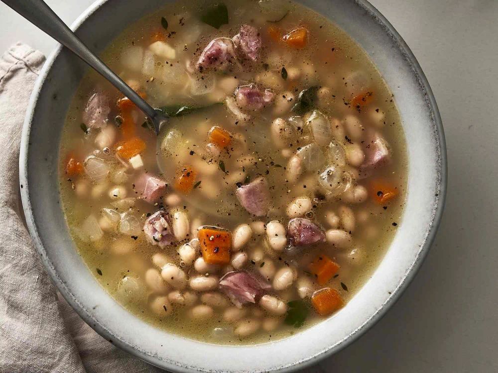 Navy Bean and Ham Soup