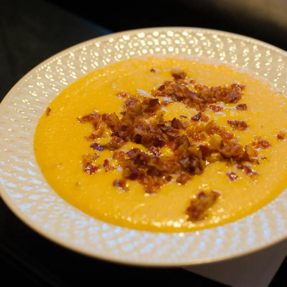 Bacon-Cheddar Cauliflower Chowder