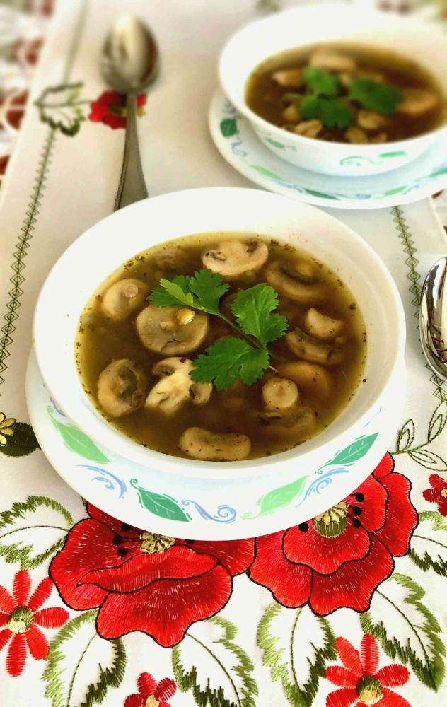 Lentil Soup with Mushrooms