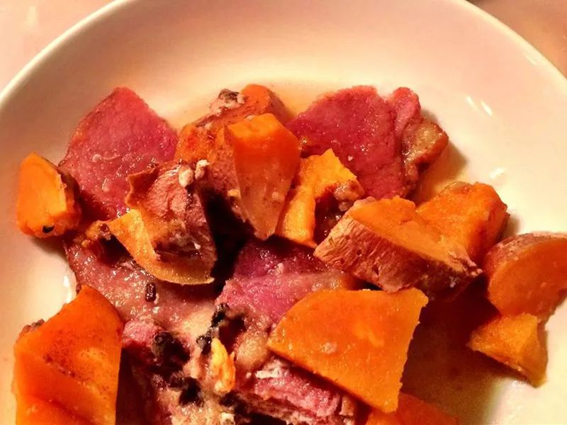 Quick and Easy Ham with Sweet Potatoes