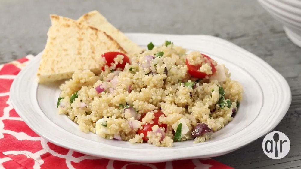 Best Greek Quinoa Salad