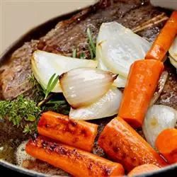 Stove Pot Roast With Mashed Potatoes