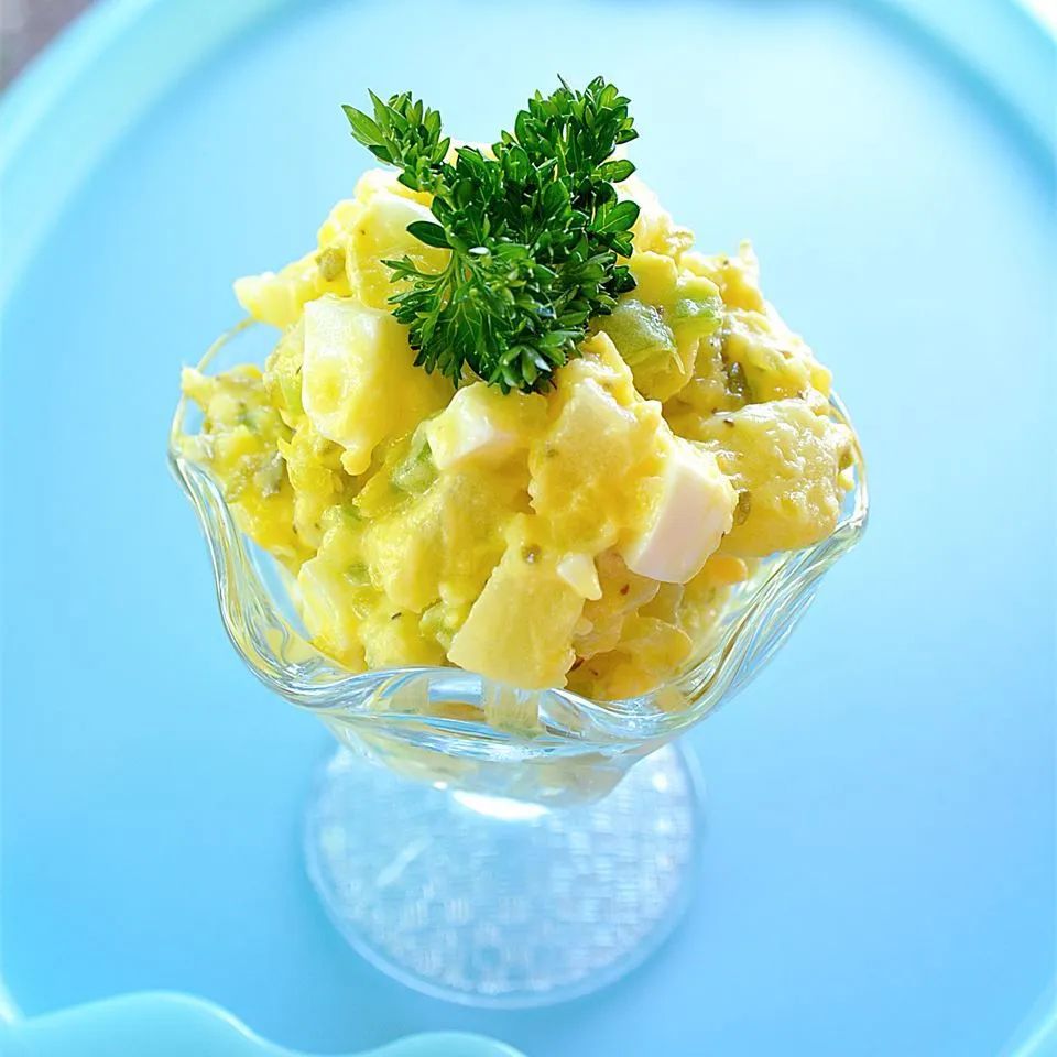 Healthier Old-Fashioned Potato Salad