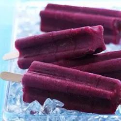 Frozen Blueberry Yogurt Pops