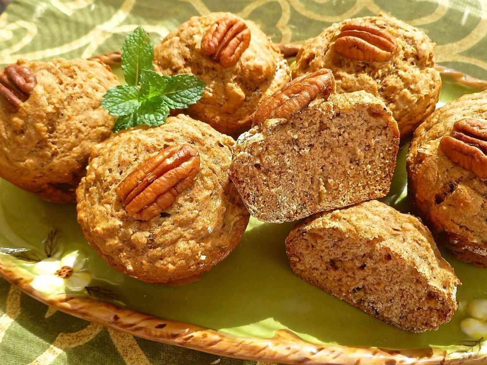 Dietetic Banana Nut Muffins