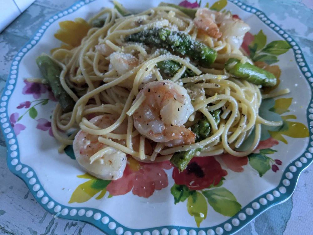 Shrimp Pasta with Grilled Asparagus